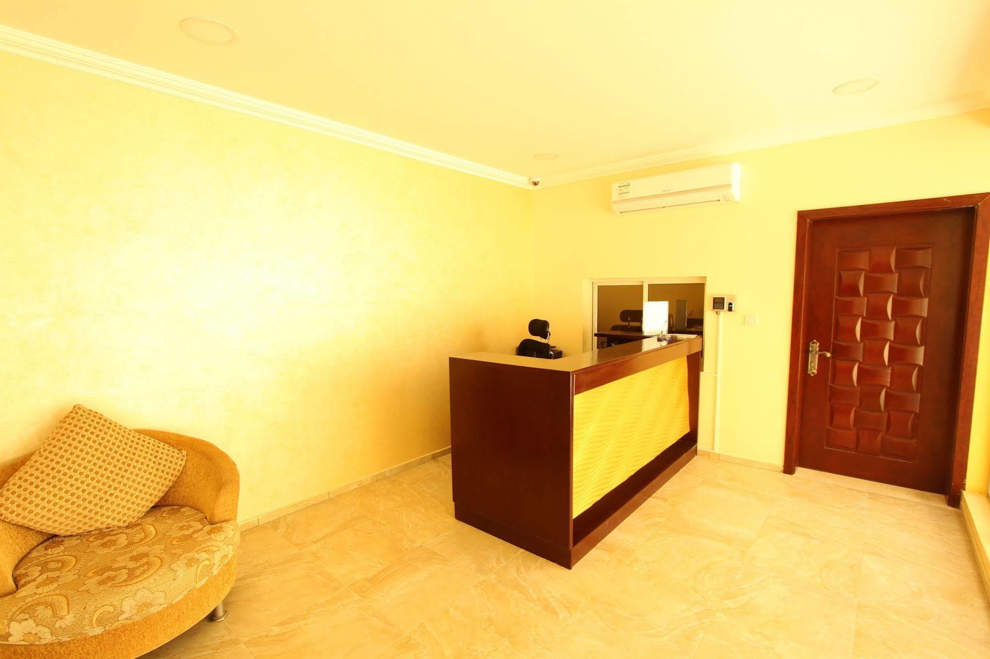 อัลมาฮาเรสซิเด้นซ์ Hotel ราสอัลไคมาห์ ภายนอก รูปภาพ